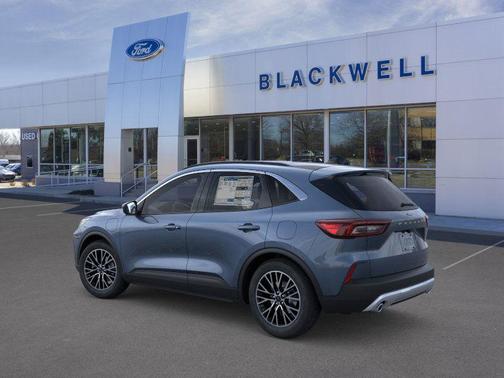 2025 Ford Escape PHEV Base