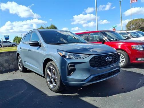2023 Ford Escape ST-Line