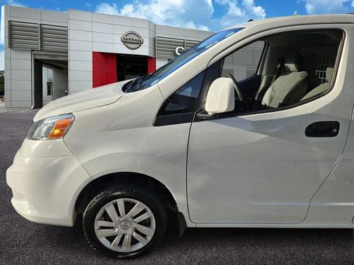 2017 Nissan NV200 SV