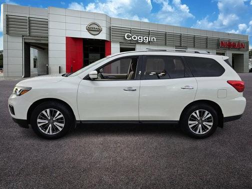 2019 Nissan Pathfinder SL