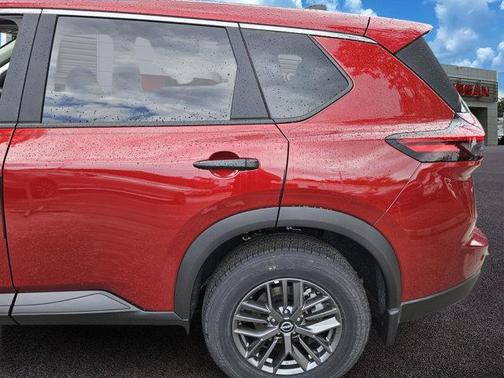 2025 Nissan Rogue S