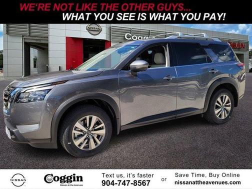 2025 Nissan Pathfinder SL