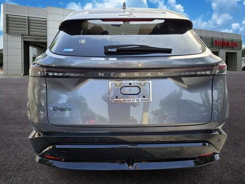2025 Nissan ARIYA EVOLVE+