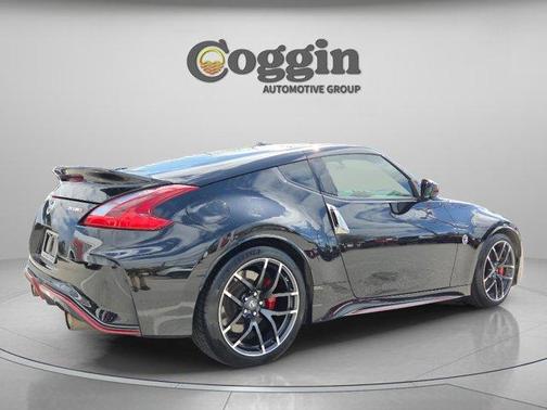 2019 Nissan 370Z NISMO