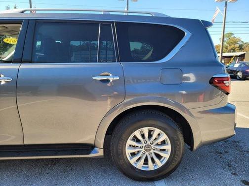 2024 Nissan Armada SV