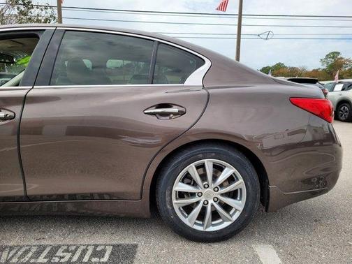 2014 INFINITI Q50 Premium