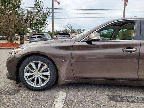 2014 INFINITI Q50 Premium