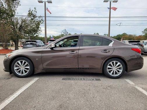 2014 INFINITI Q50 Premium
