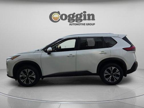 White 2023 Nissan Rogue SV