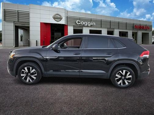 2022 Volkswagen Atlas Cross Sport 2.0T SE