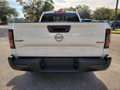 2026 Nissan Frontier S