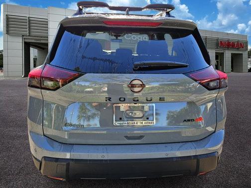 2025 Nissan Rogue Rock Creek