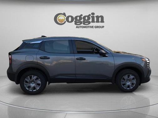 Gun Metallic 2026 Nissan Kicks S