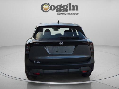 Gun Metallic 2026 Nissan Kicks S