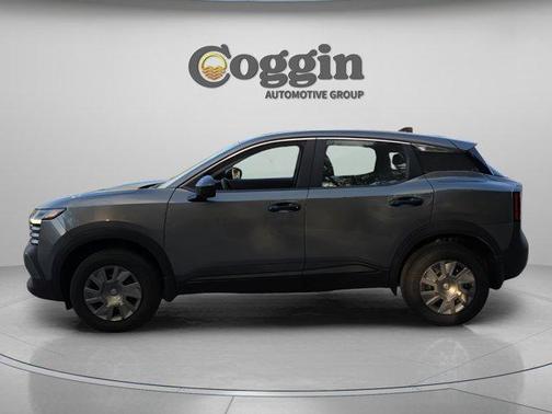 Gun Metallic 2026 Nissan Kicks S