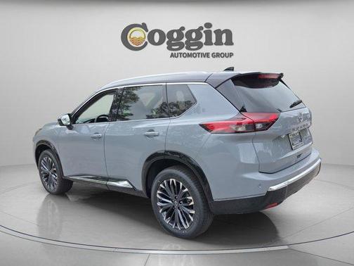 Boulder Gray Metallic 2026 Nissan Rogue Platinum