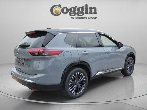 Boulder Gray Metallic 2026 Nissan Rogue Platinum