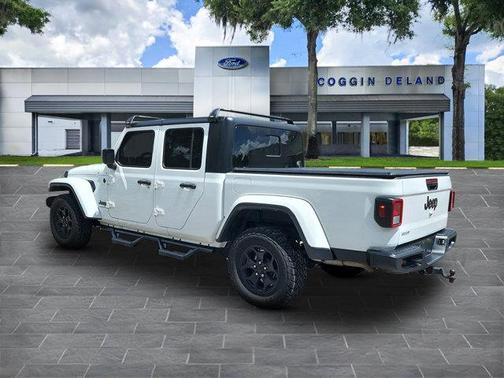 2023 Jeep Gladiator Sport