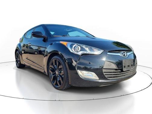 2015 Hyundai Veloster RE:FLEX w/Black