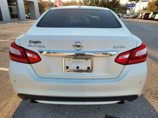 2017 Nissan Altima 3.5 SL