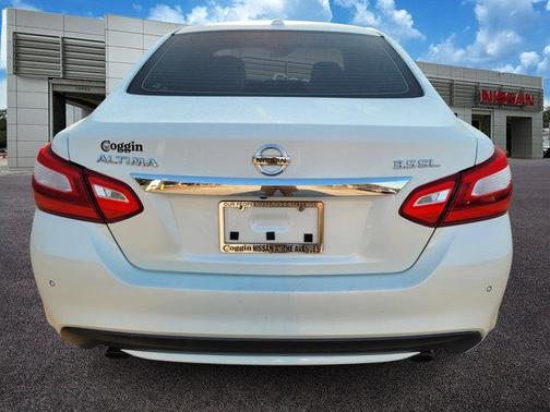 2017 Nissan Altima 3.5 SL