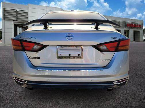 2020 Nissan Altima 2.0 SR