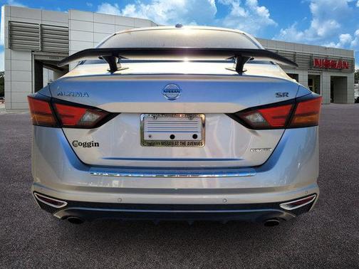 2020 Nissan Altima 2.0 SR