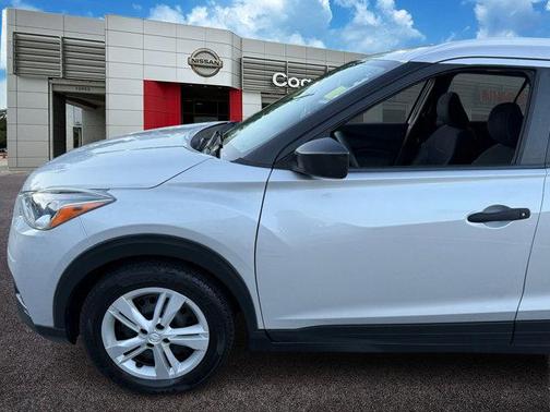 2018 Nissan Kicks S