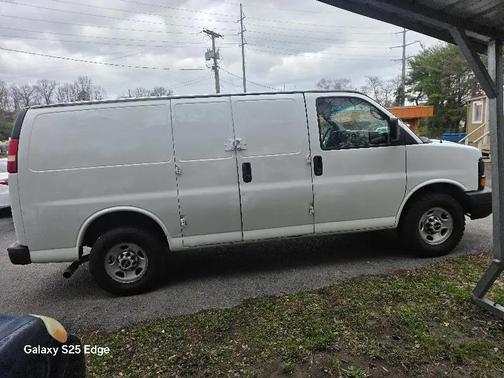 2011 GMC Savana 2500 Cargo