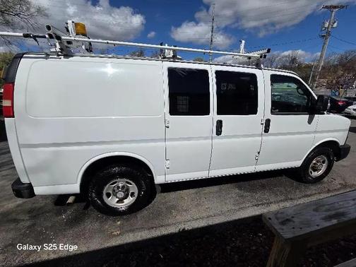 2011 Chevrolet Express 2500 Work Van