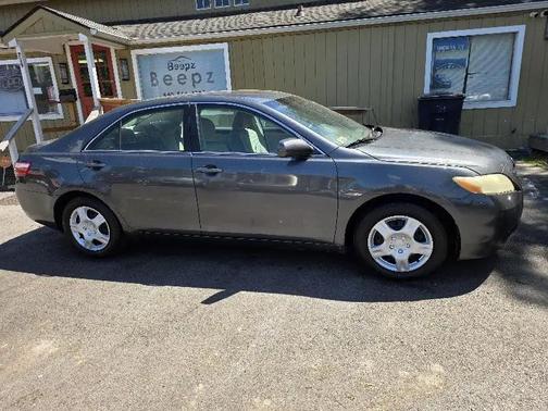 Magnetic Gray 2007 Toyota Camry LE