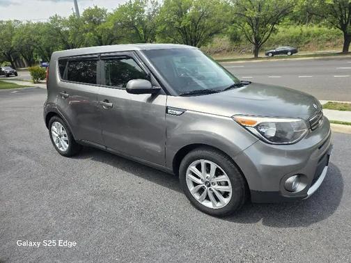 Titanium Gray 2018 Kia Soul +