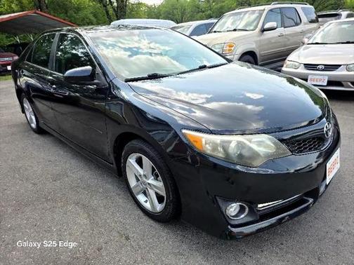 2014 Toyota Camry SE Sport