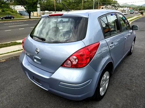 2010 Nissan Versa 1.8 S