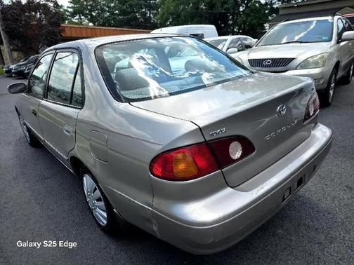 2002 Toyota Corolla CE