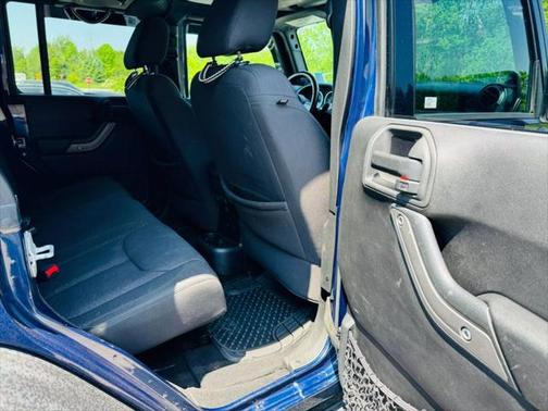2013 Jeep Wrangler Unlimited Sport