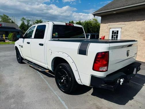 2017 RAM 1500 Express