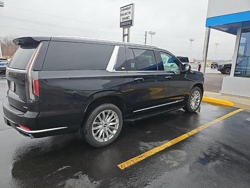 2021 Cadillac Escalade ESV Premium Luxury