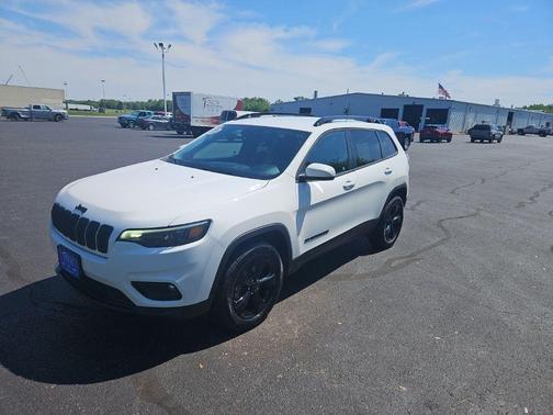 Bright White Clearcoat 2021 Jeep Cherokee Latitude Plus