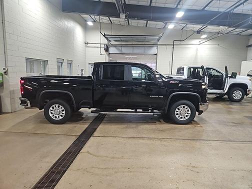 2024 Chevrolet Silverado 2500 LT