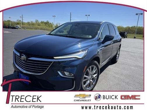 2022 Buick Enclave Essence