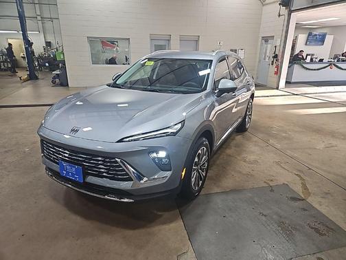 Moonstone Gray Metallic 2026 Buick Envision Preferred