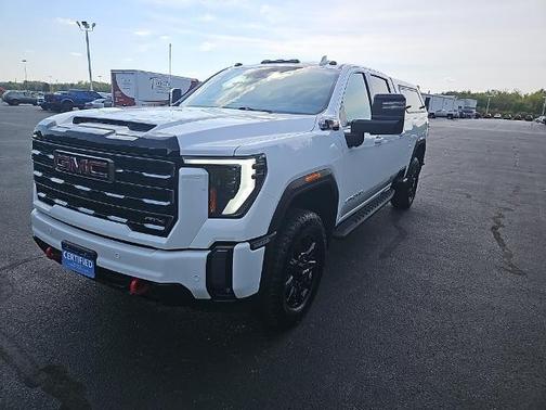 2024 GMC Sierra 2500 AT4