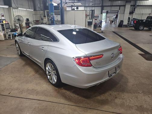 Quicksilver Metallic 2017 Buick LaCrosse Premium