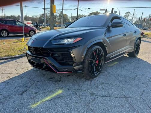 2019 Lamborghini Urus Base AWD 4dr SUV