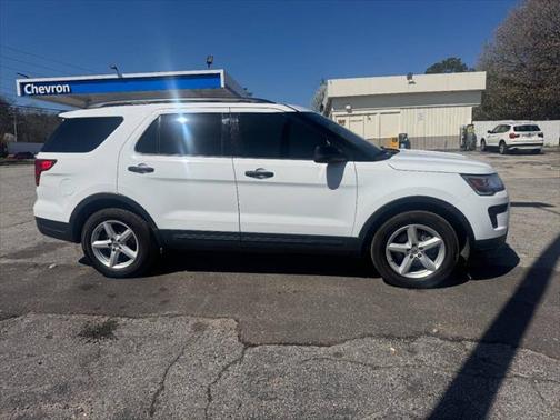 2018 Ford Explorer Base