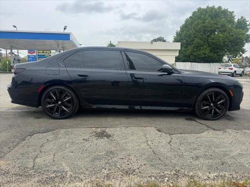 2023 BMW 740 740i 4dr Sedan
