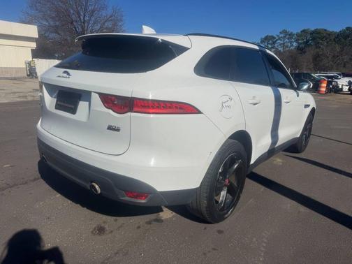 2018 Jaguar F-PACE 30t Premium