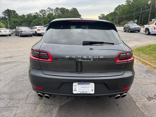 2017 Porsche Macan Base