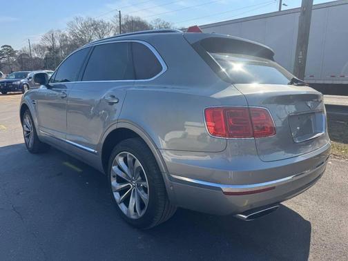 Silver 2017 Bentley Bentayga W12